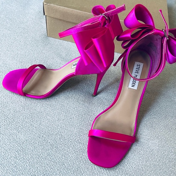 Steve Madden Babylon Pink Bow Heels - Picture 6 of 10